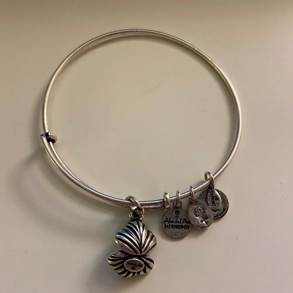 Alex and Ani Clam Shell and Pearl Bracelet